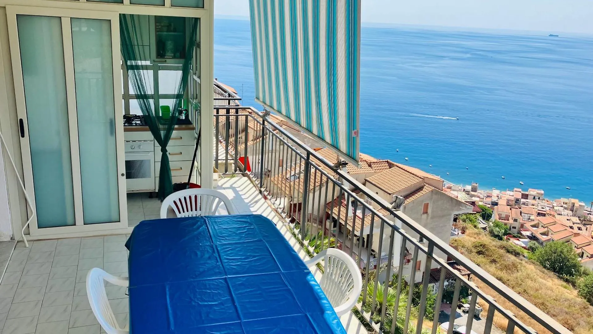Collina Del Sole Apartment Letojanni Italy