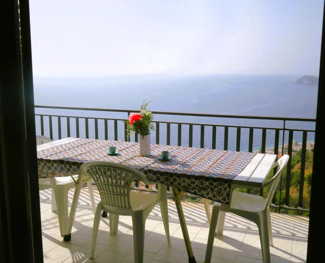 Collina Del Sole Apartment Letojanni