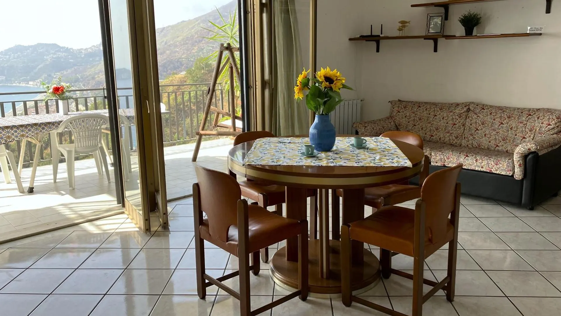 Collina Del Sole Apartment Letojanni