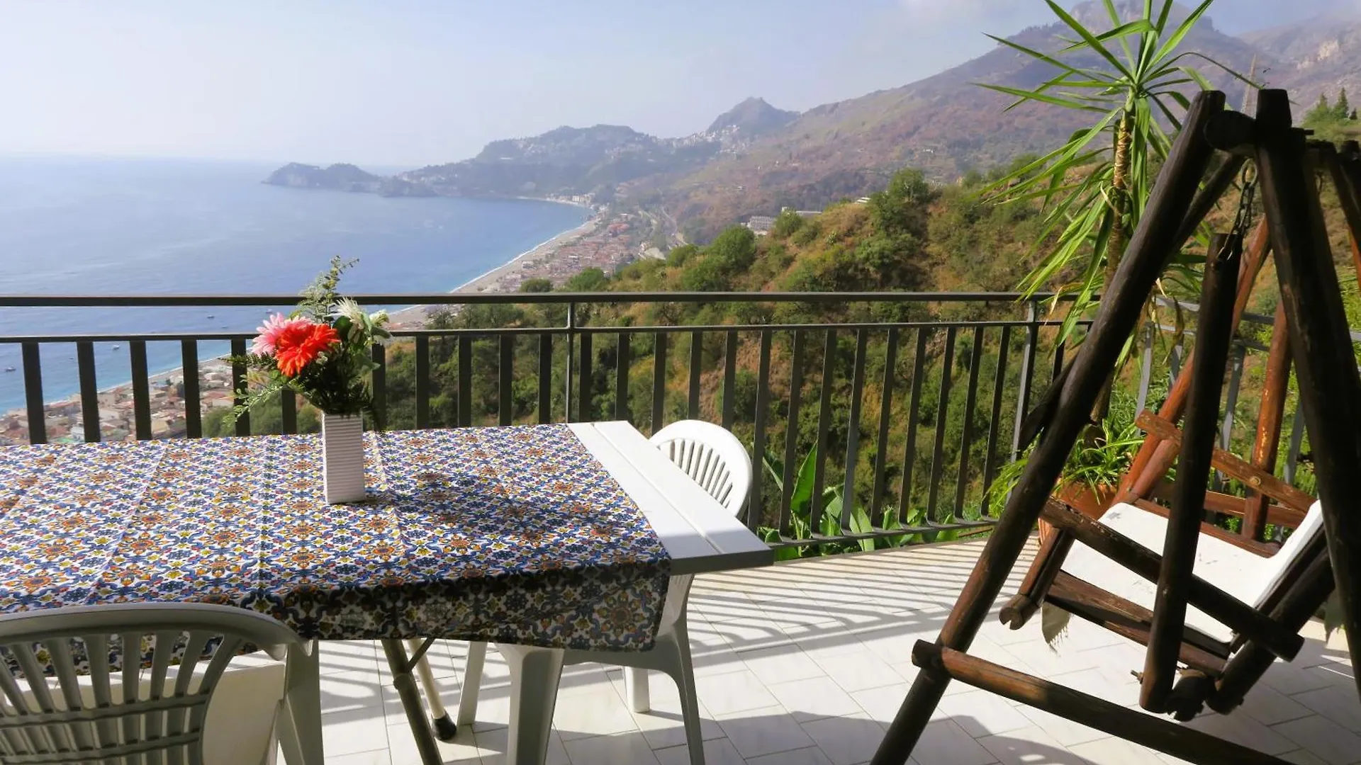 Collina Del Sole Apartment Letojanni Italy